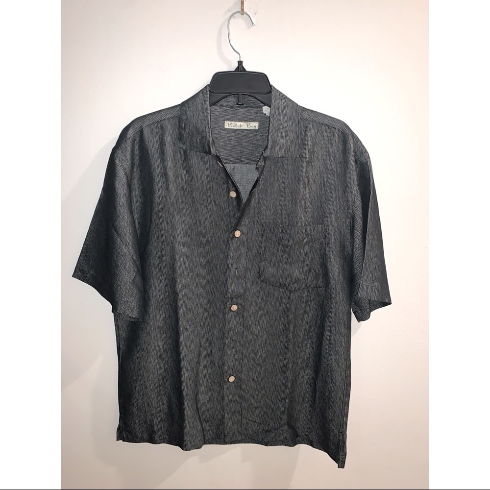 NWOT Batik bay